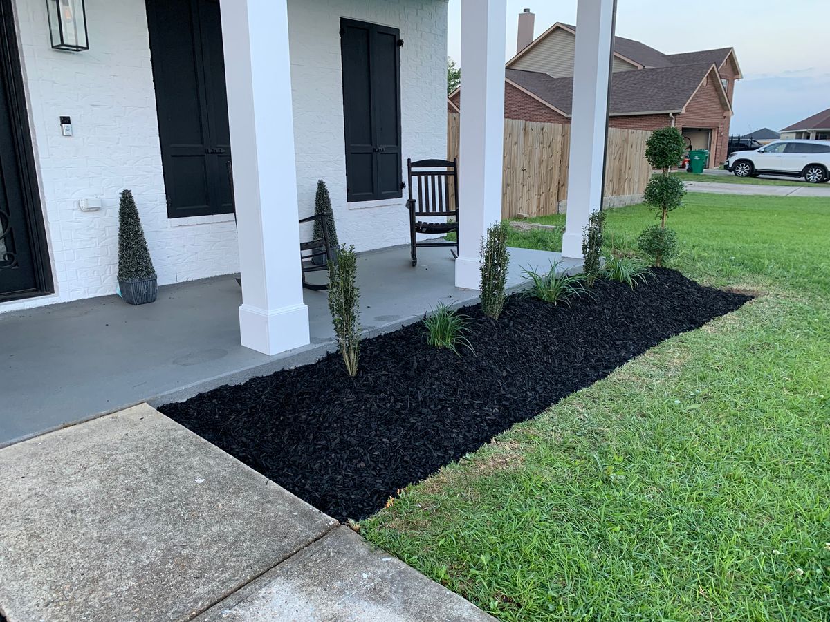 Flower Bed Installation for Jay C’s Touch Landscaping & Pressure Washing Services LLC in Marrero, LA