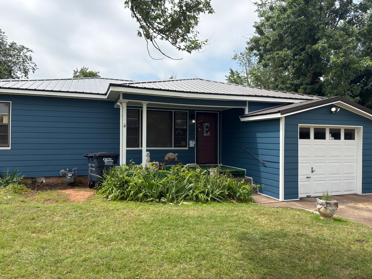 Windows & Siding for Bliss Construction in Harrah, OK