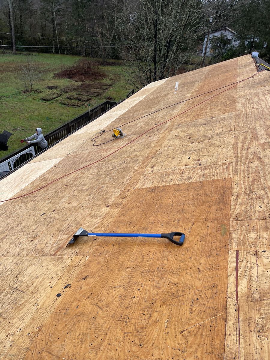 Roofing Replacement for RJ Roofing of WNC in Brevard, NC