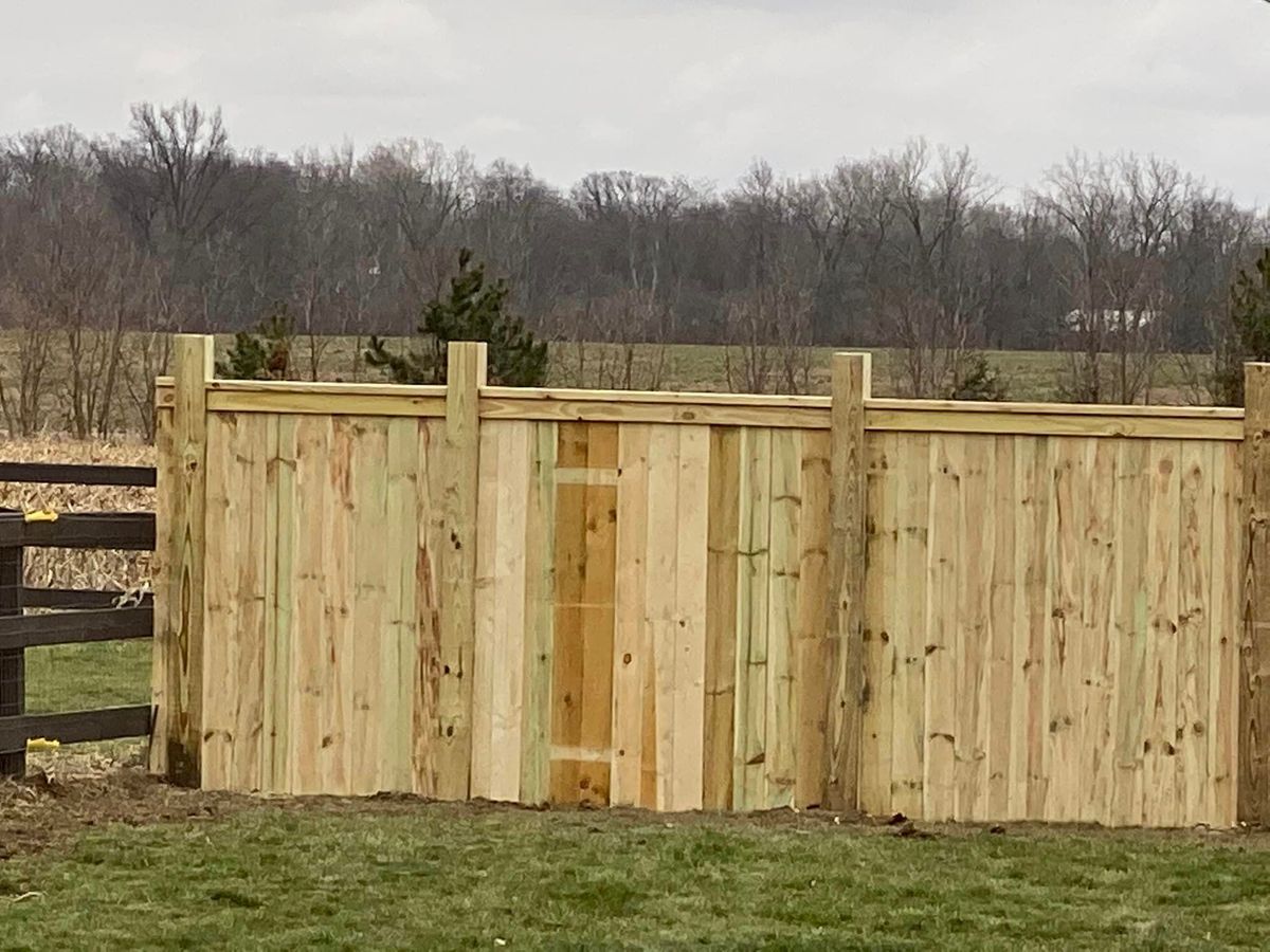Fences for Ed's Home Improvement in Bluffton, OH