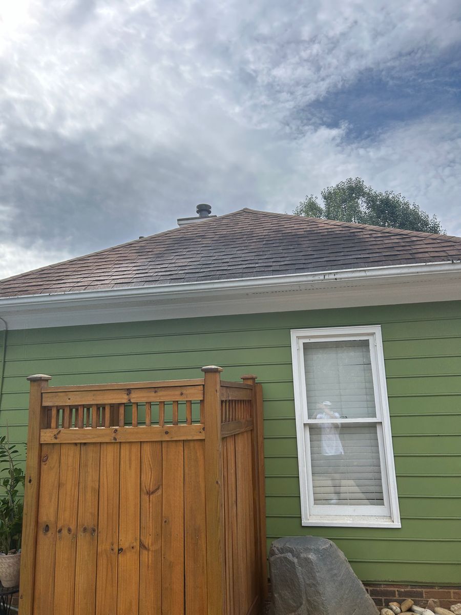 Roofing Cleaning for 4U Pressure Washing in Huntersville, NC