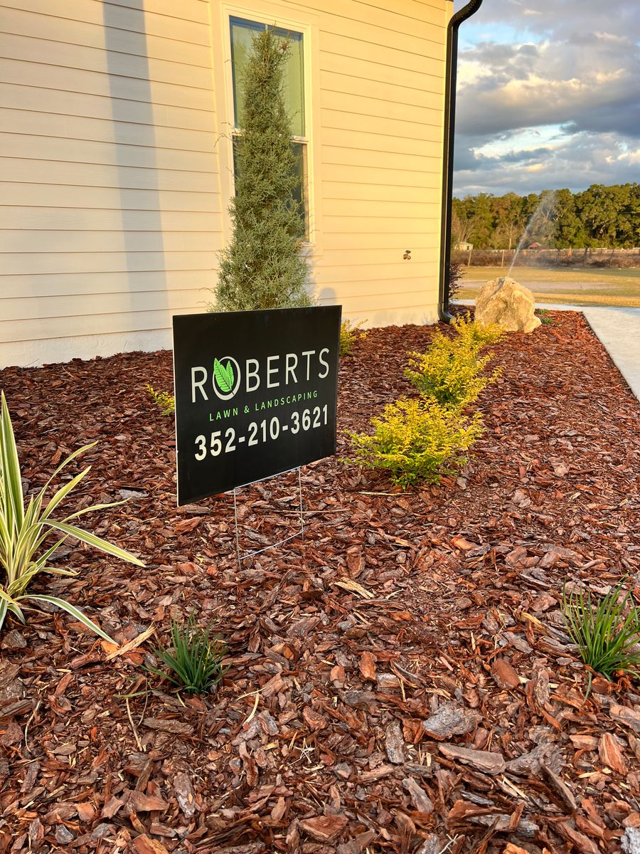 Routine Maintenance for Roberts Lawn & Landscape in Steinhatchee, FL
