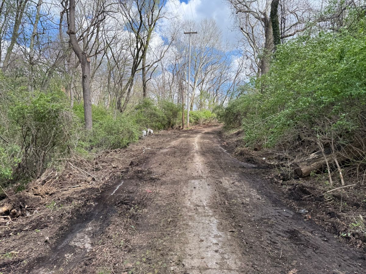Gravel Road Grading for A1 Bush Hogging & Lawn Service in Columbus, OH