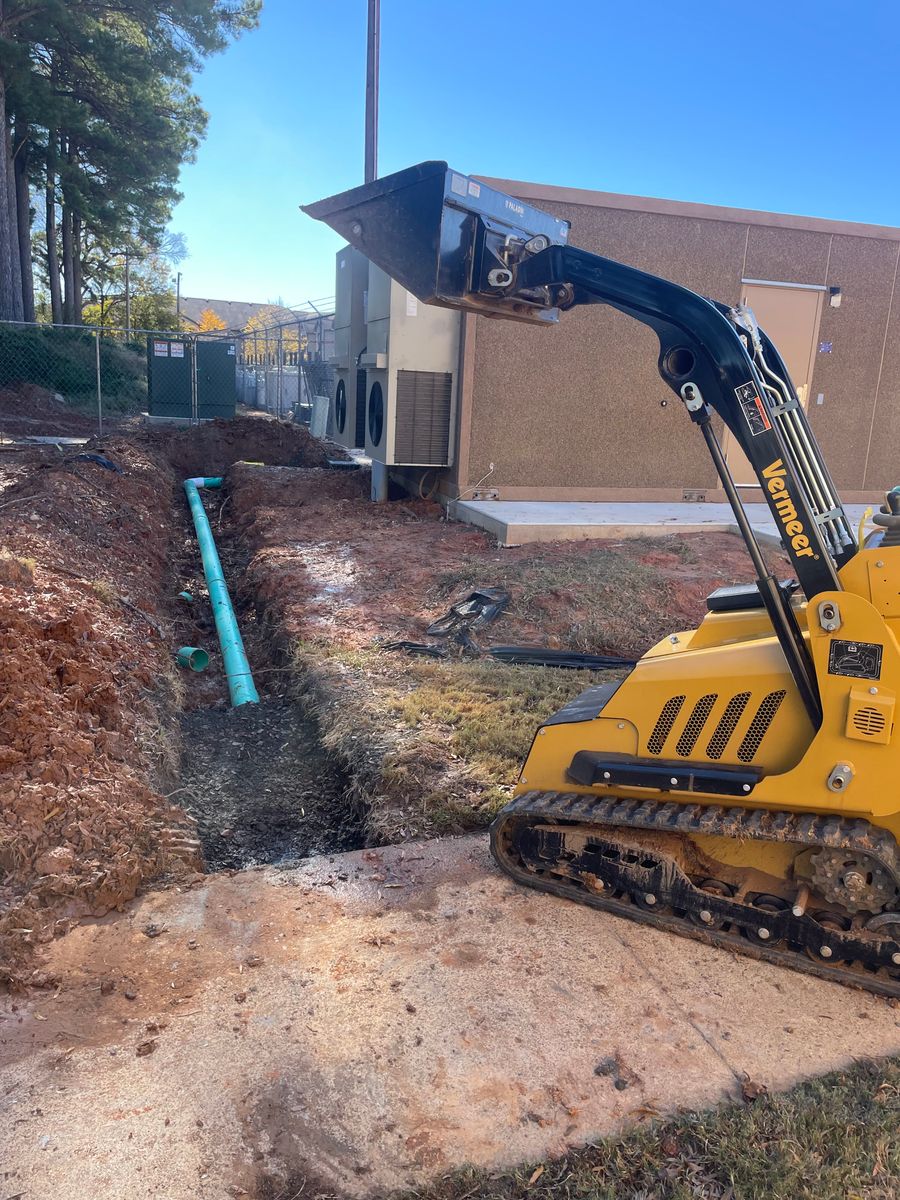 Commercial/ residential utilities for JUSTIN JACQUES LLC DBA DOUBLE J EXCAVATION in Nashville, AR