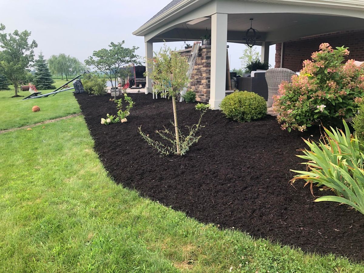 Mulch Installation for F&L Landscaping in Decatur, IN