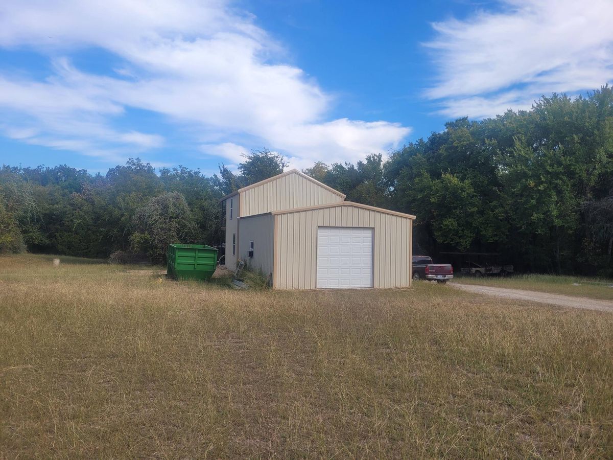 Shops for Integrity Construction  in Azle, Texas