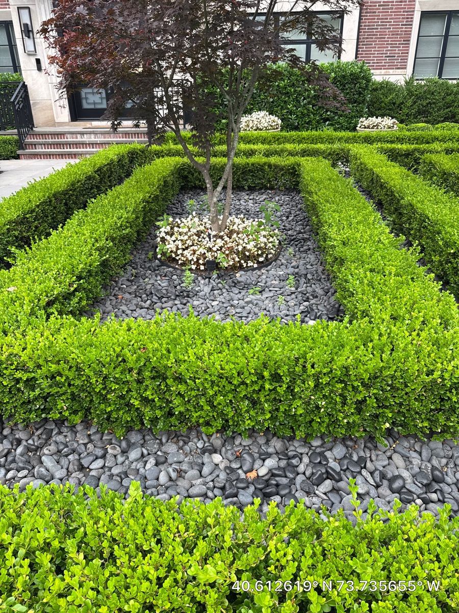 High End Residential Design & Install for Elegant Lawns & Landscaping in Inwood, NY