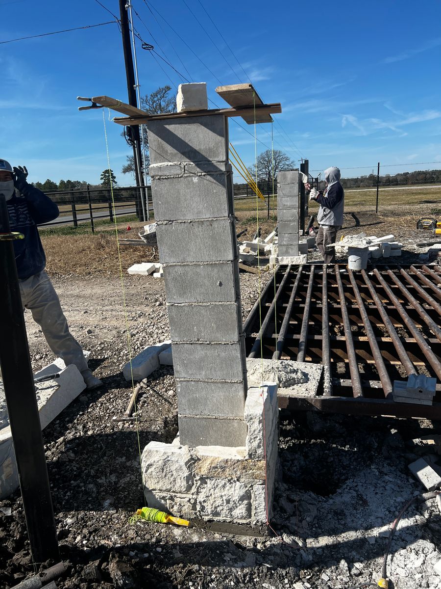 Custom entryways for Arnold Construction in Magnolia, TX