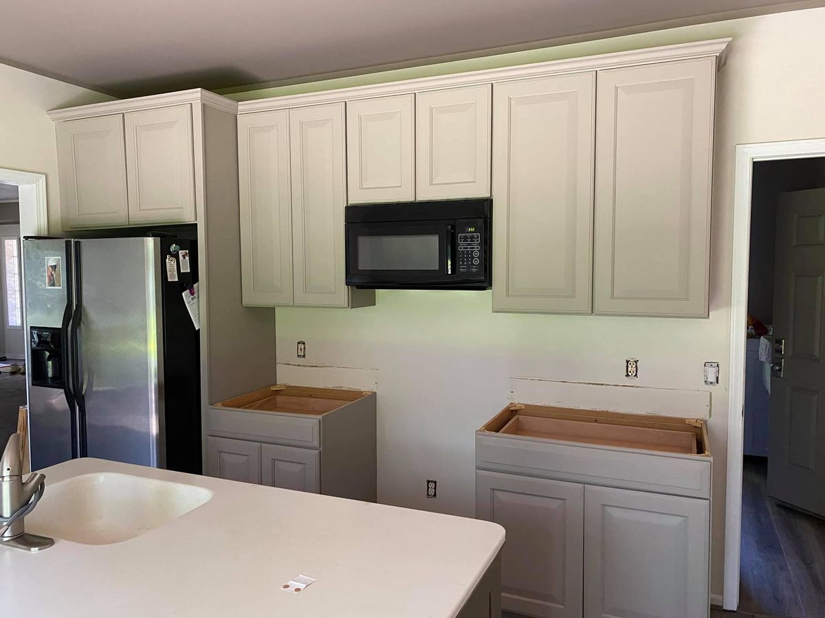 Cabinet Refinishing for Prime Example Painting LLC in Detroit, MI