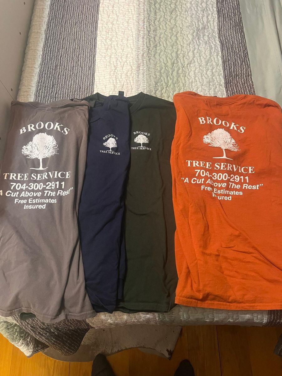 Fall Clean Up for Brooks Tree Service, LLC in Casar, NC