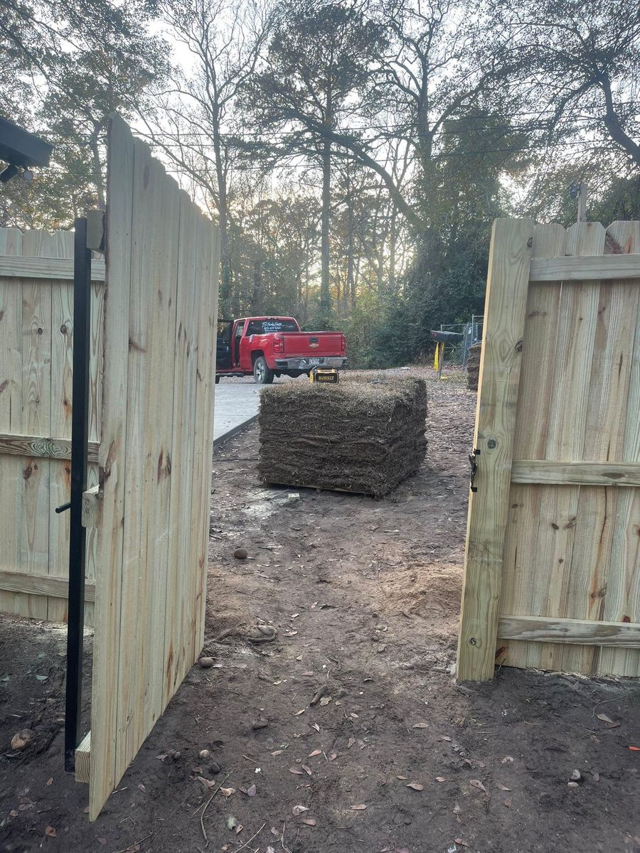 Fence Installation for JB Nealy Fence in Elgin, SC