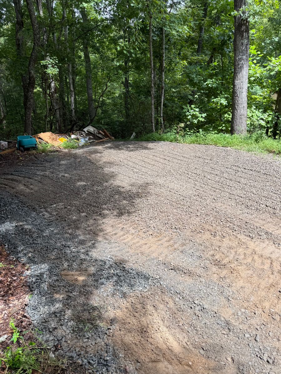 Gravel Services for T Crane Grading LLC in Clarkesville, GA