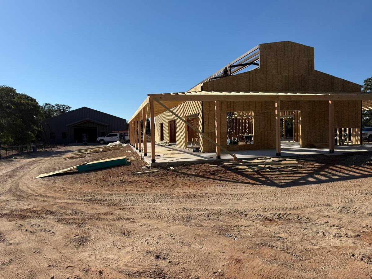 Custom Homes for CWC Custom Homes & Barndominiums in Snook, TX