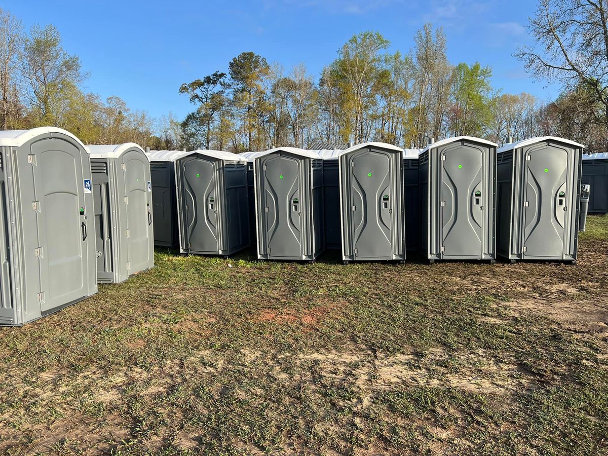 Cleaning & Maintenance for Drano's Site Services in Chester, SC