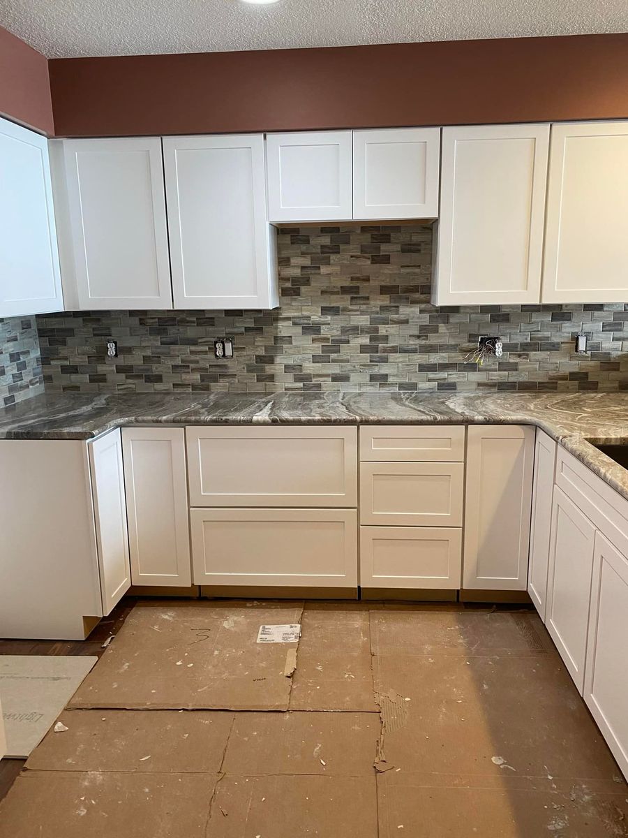 Backsplash Installation for Northern Tile in Richmond, MI