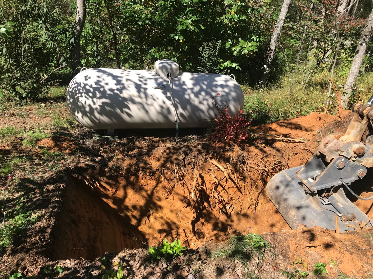 Landscaping for 9999 Building and Renovation LLC in Warrenton, VA