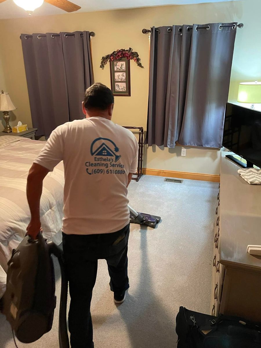 Residential Cleaning for Esthela's Cleaning Service in Hamilton, NJ