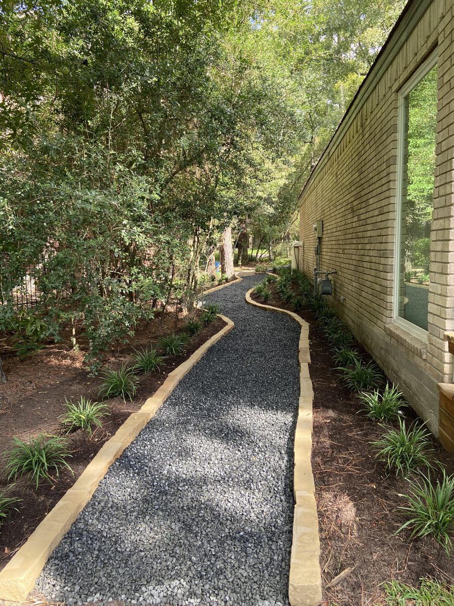 Hardscaping for Atlas Land Design in Creekside Park, TX