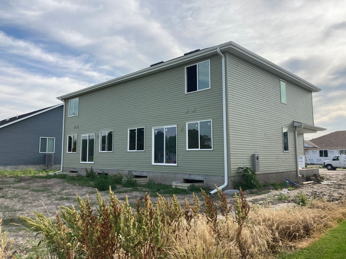 Aluminum Gutters Installation for The Gutter Man Seamless in Lexington, NE