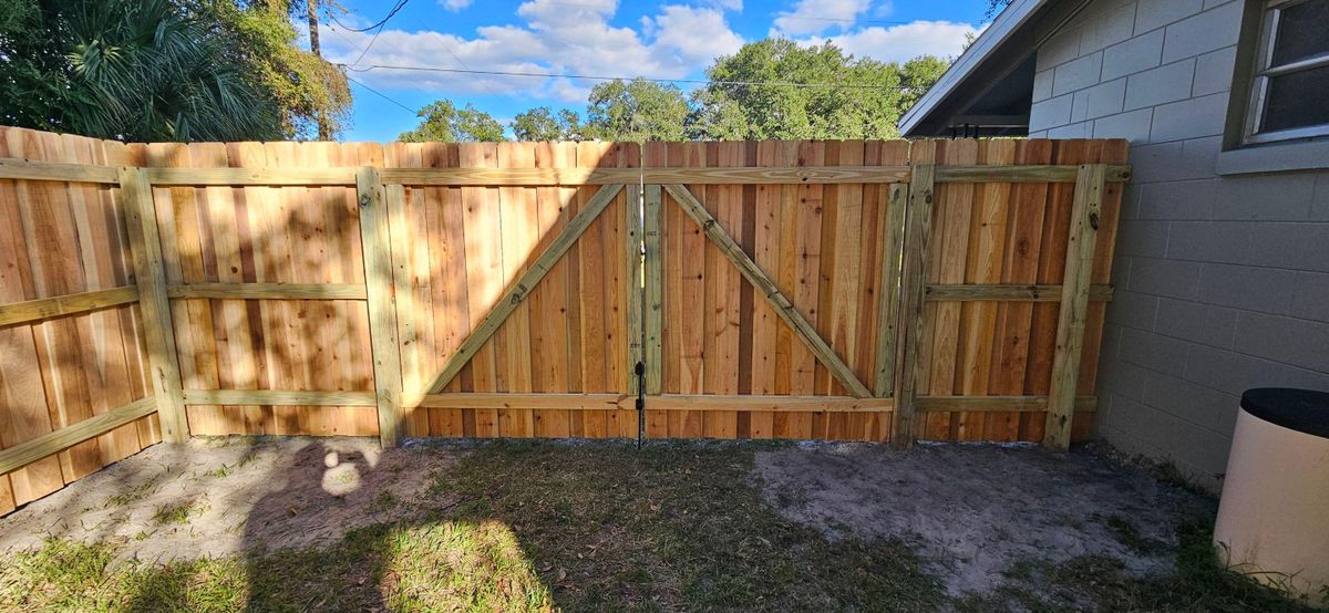 Wood Fence Installation for ASAP Fence & Gates - Central, FL in Leesburg, FL