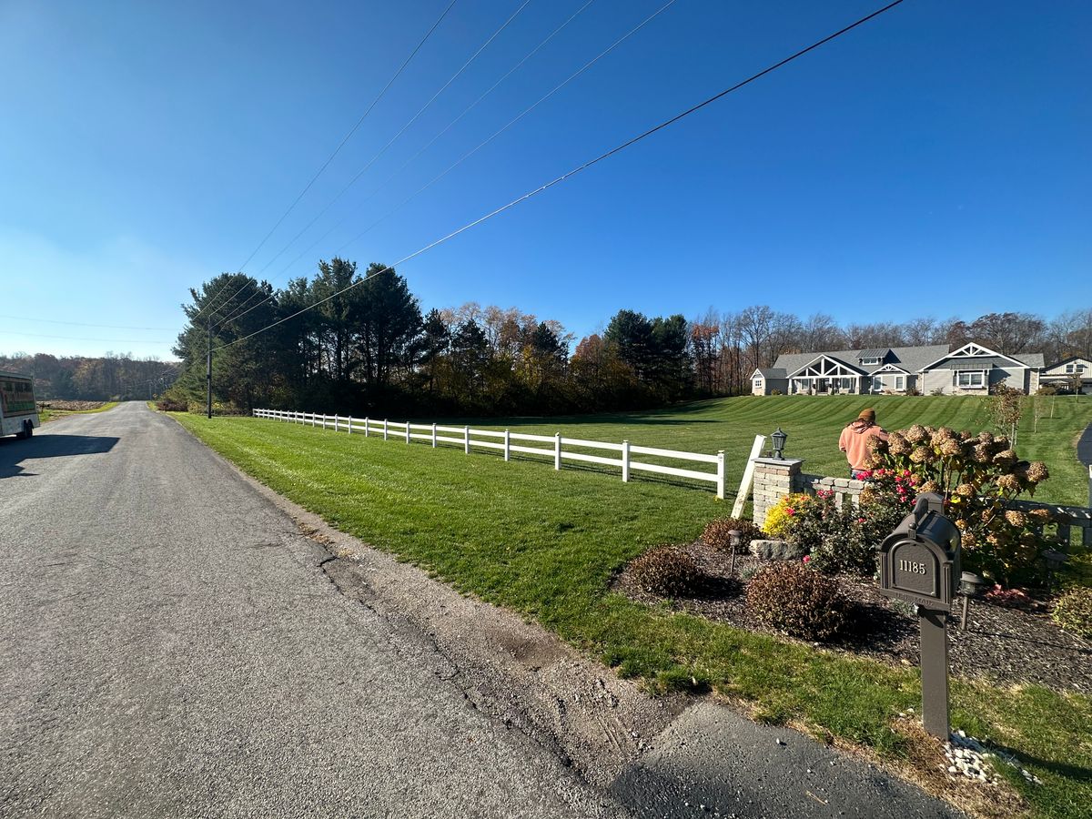 Landscape Install/Maintenance for FIRST CLASS GRASS LLC in Syracuse, IN