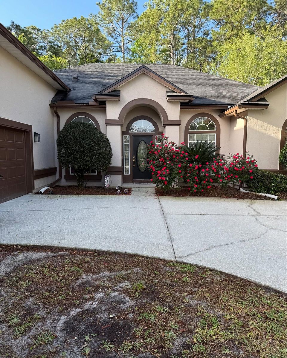 Mulch Installation for Whole 9 Yards Services in Green Cove Springs, FL