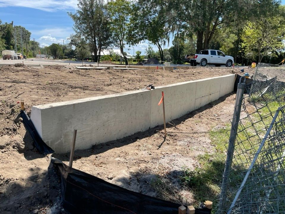 Concrete Slab Construction for A Custom Curb & Borders in Sebring, FL