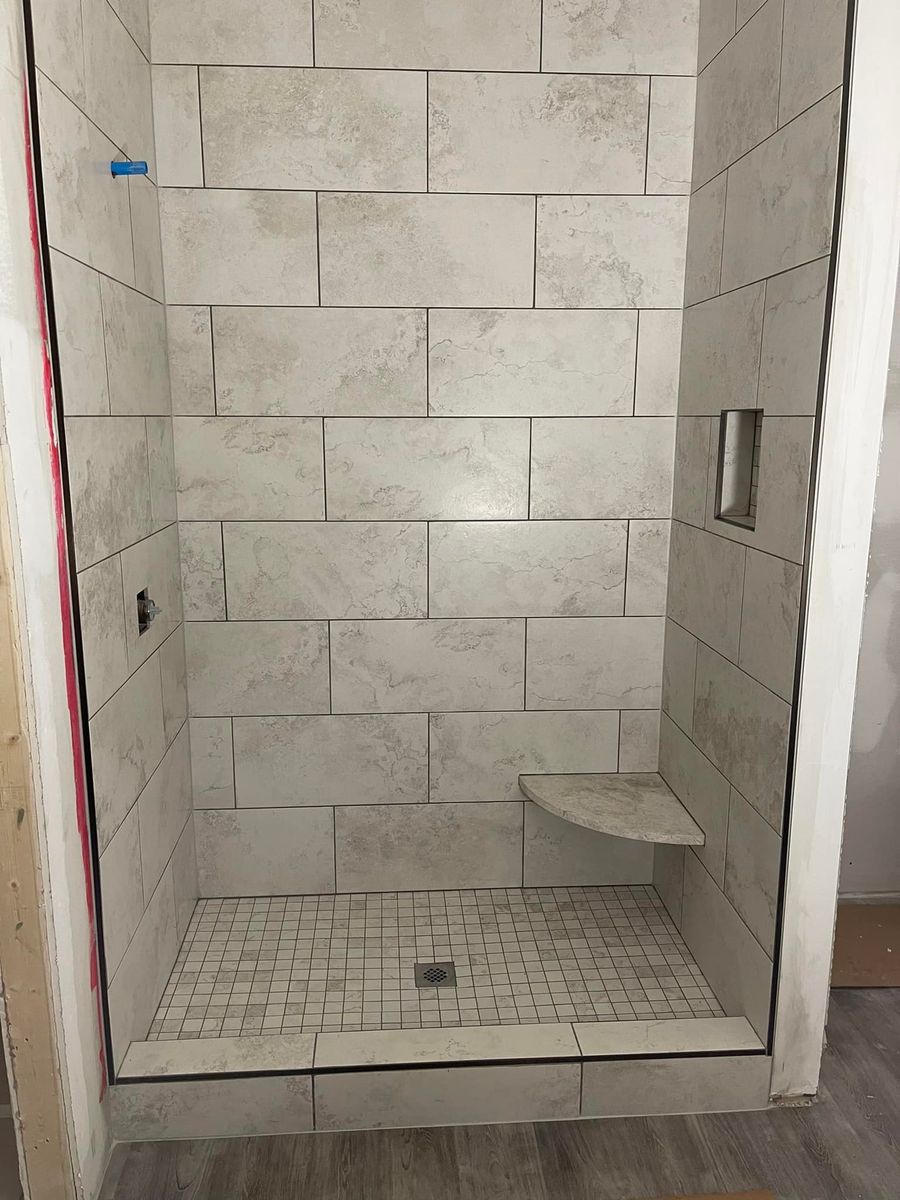 Tile/ Showers for Cartecay River Flooring/ Tile showers  in Ellijay, GA