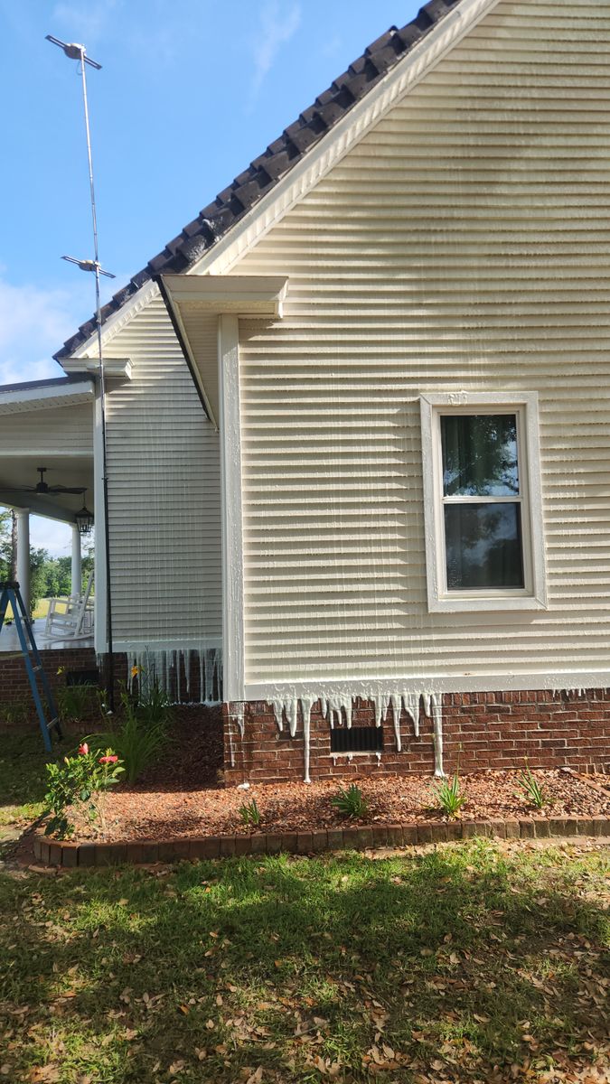 Pressure Washing for Powell's Professional Cleaning Services in Midway, FL