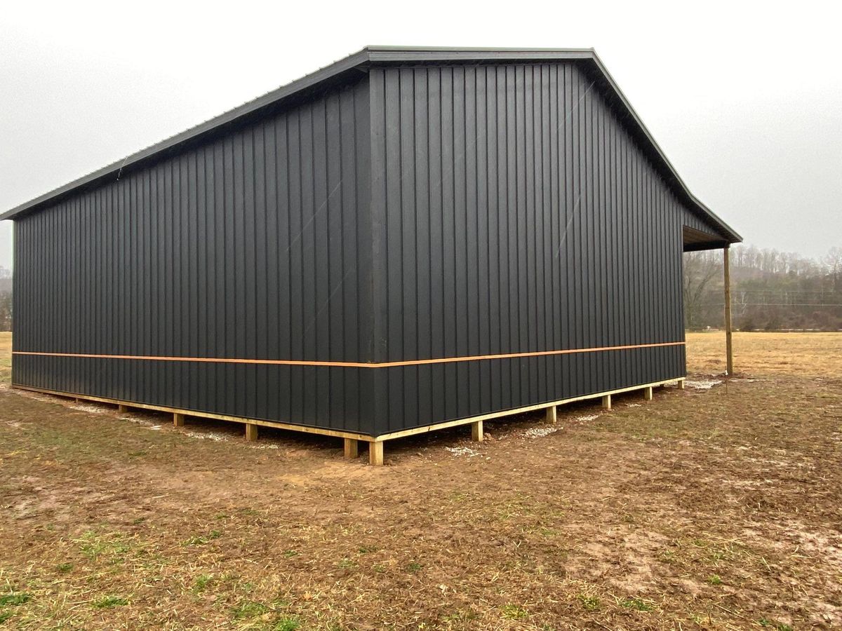 Barndominums for Elite Amish Roofing in Jackson, OH