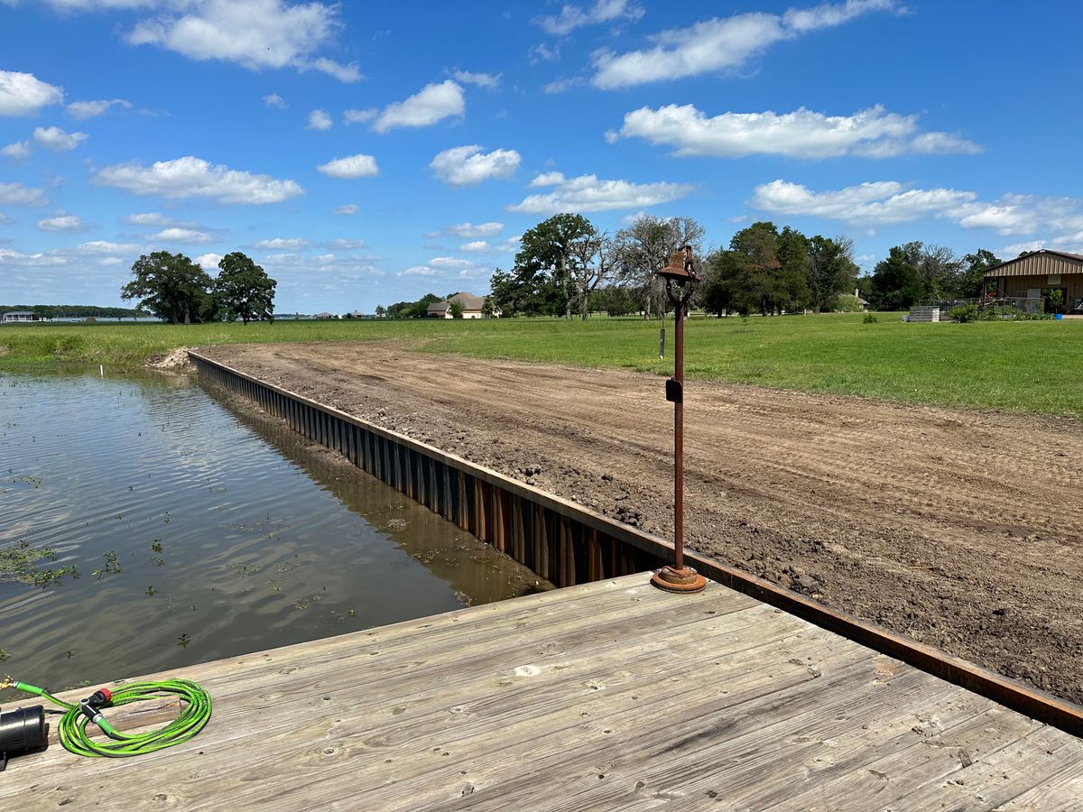 Bulkheads for BR Construction LLC  in Corsicana, TX