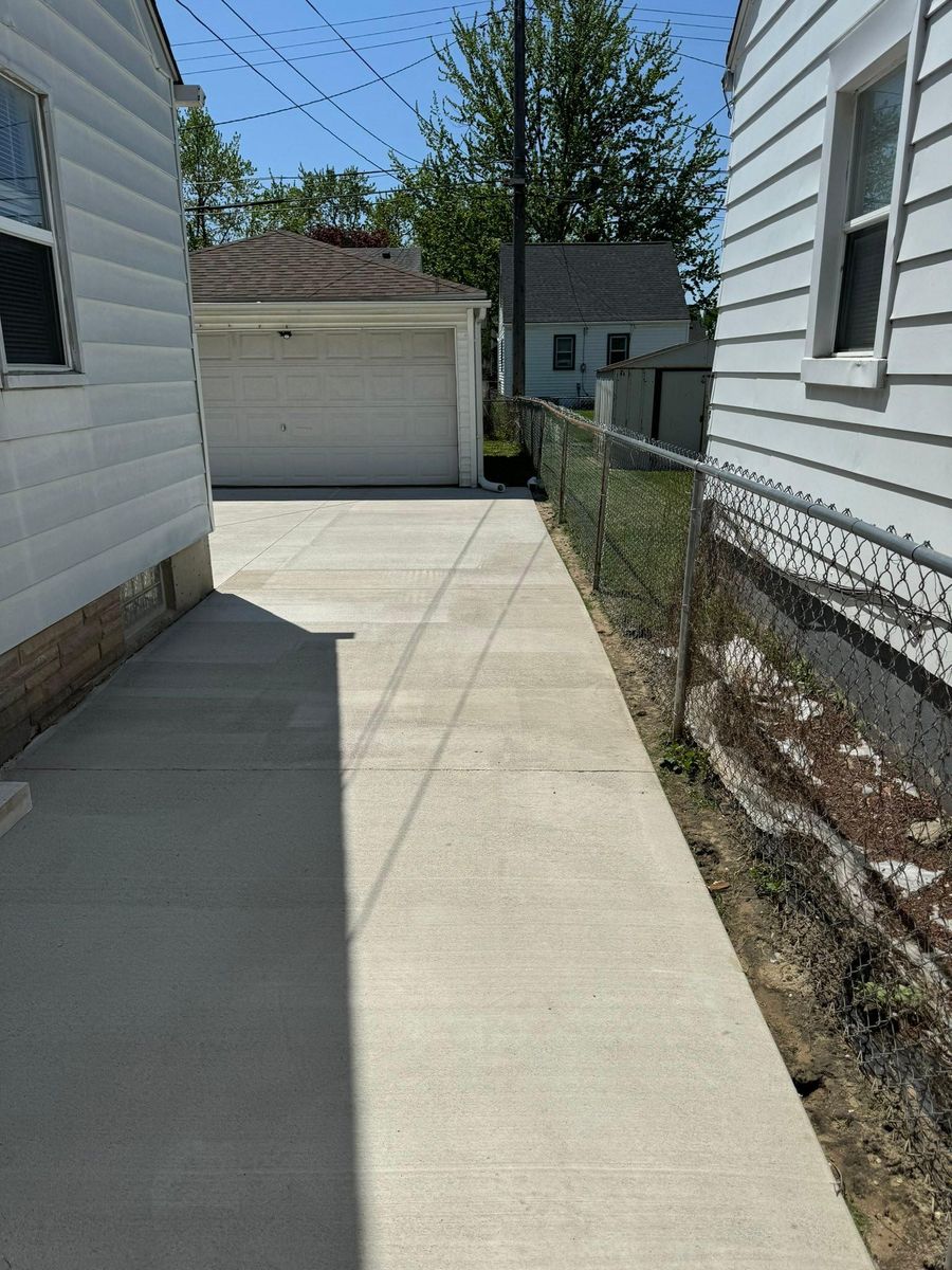 Demolition for The Guys Landscaping & Foundation Repairs LLC in Trenton, MI