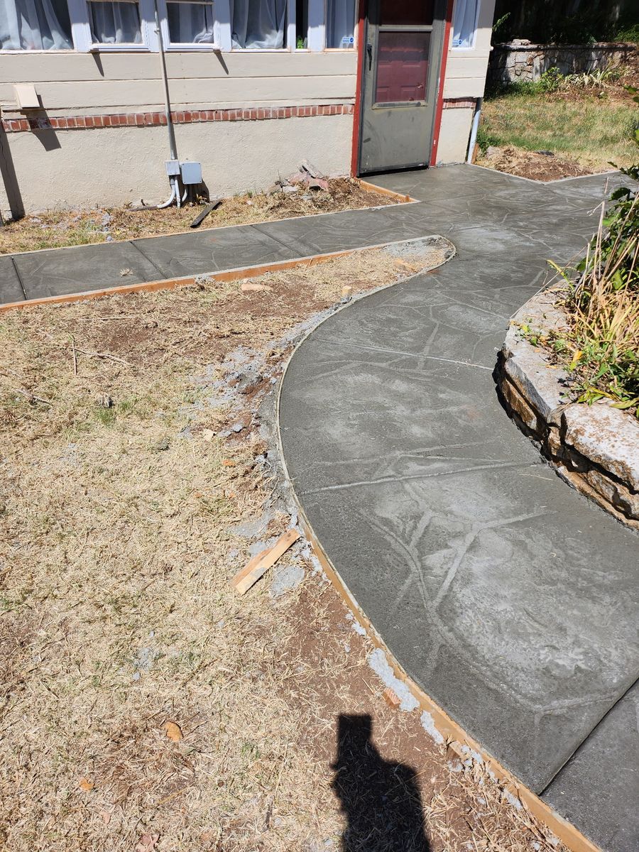 Concrete for Gb Concrete & Roofing in Spencer, OK