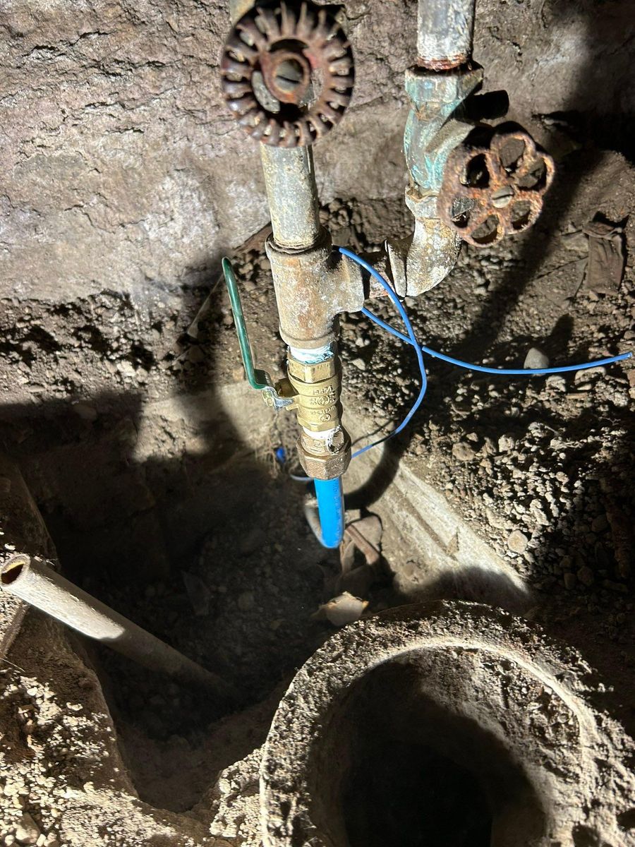 Trenching for Mike Wilcoxson Excavating & Well Drilling in Pierceton,  IN