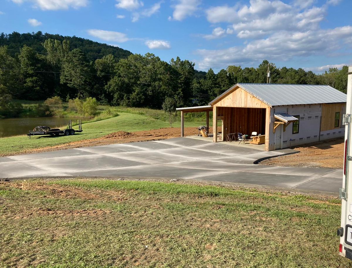 Concrete for A-Z Roofing and Construction in Clayton , GA