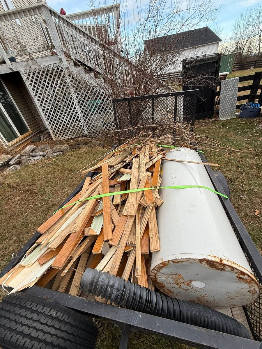 Garage Cleanouts for Valley View Junk in Stephens City, VA