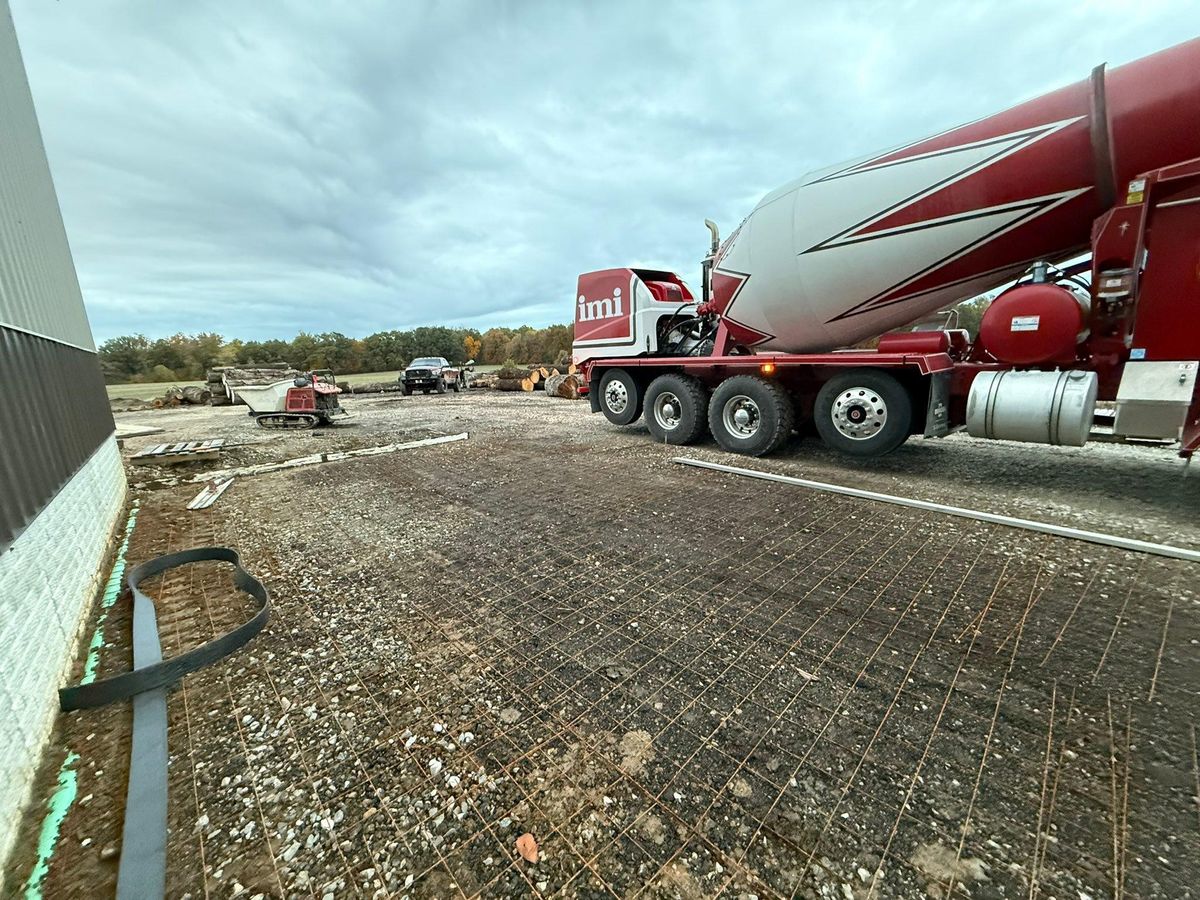 Driveways & Sidewalks for Whitfield Concrete Construction in Solsberry, IN