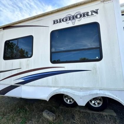 Fleet vehicle washing & More for S&D Lawn & Landscape LLC in Gilbert, SC