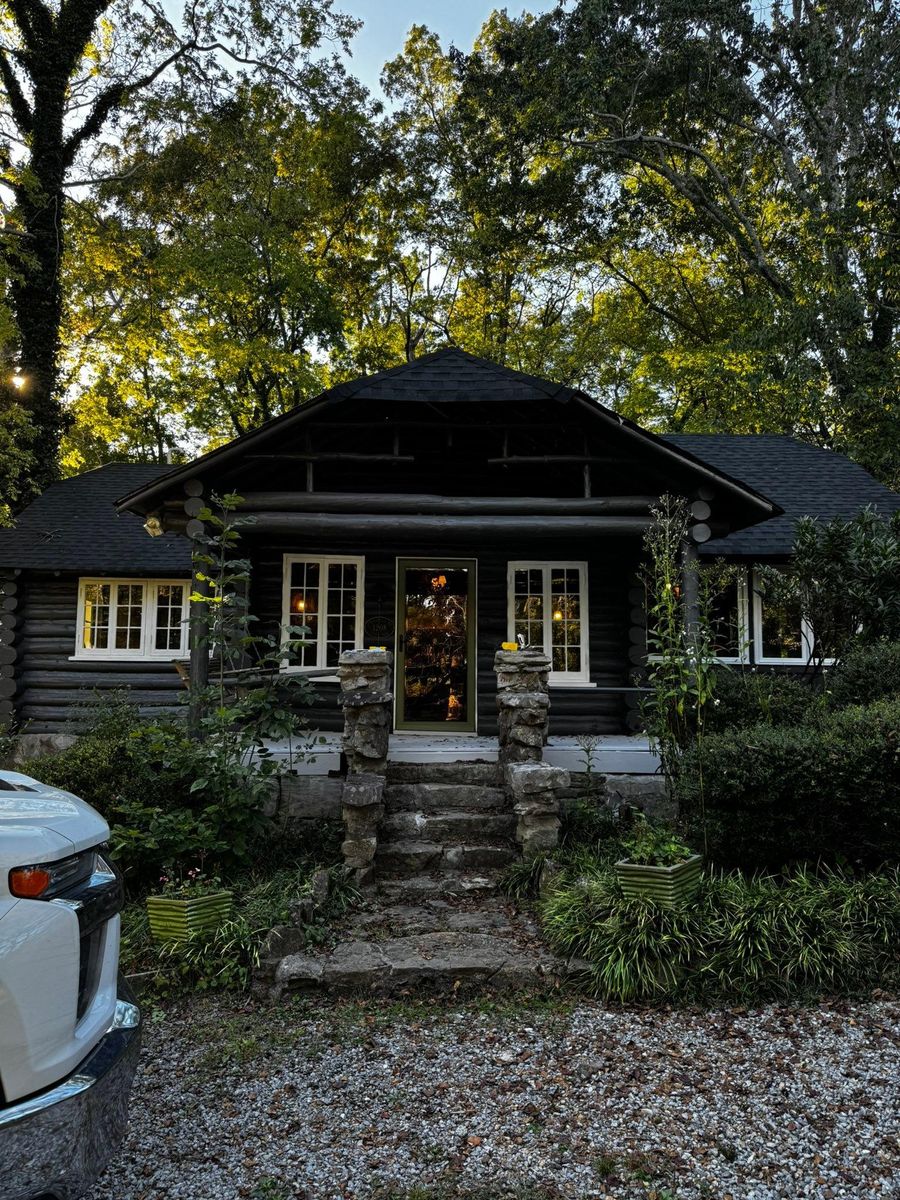 Carpentry Chattanooga, TN for R & T Contracting in Chattanooga, TN