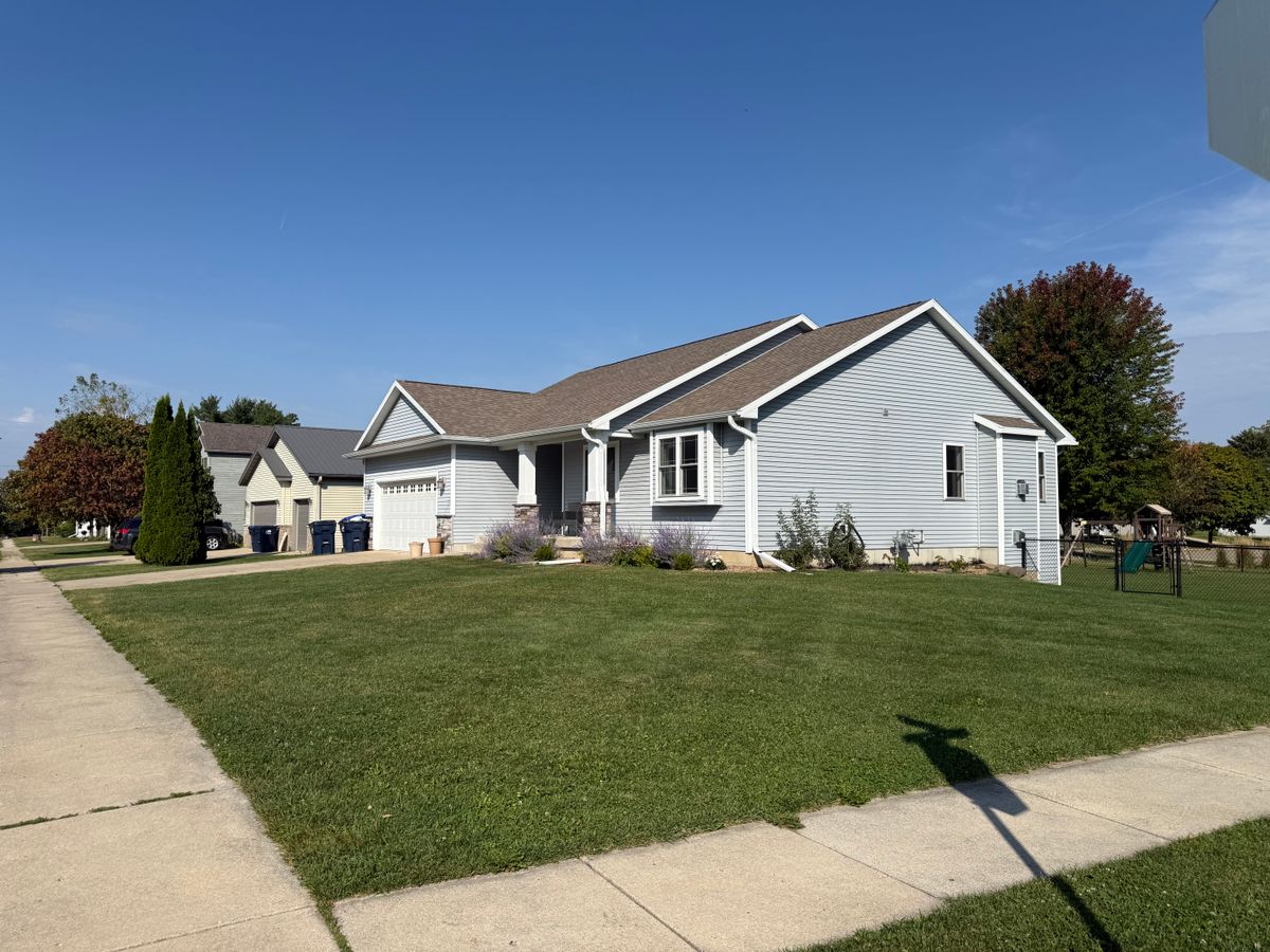 Mulch Installation for Perfect Lawn Solutions LLC in Marshall, WI