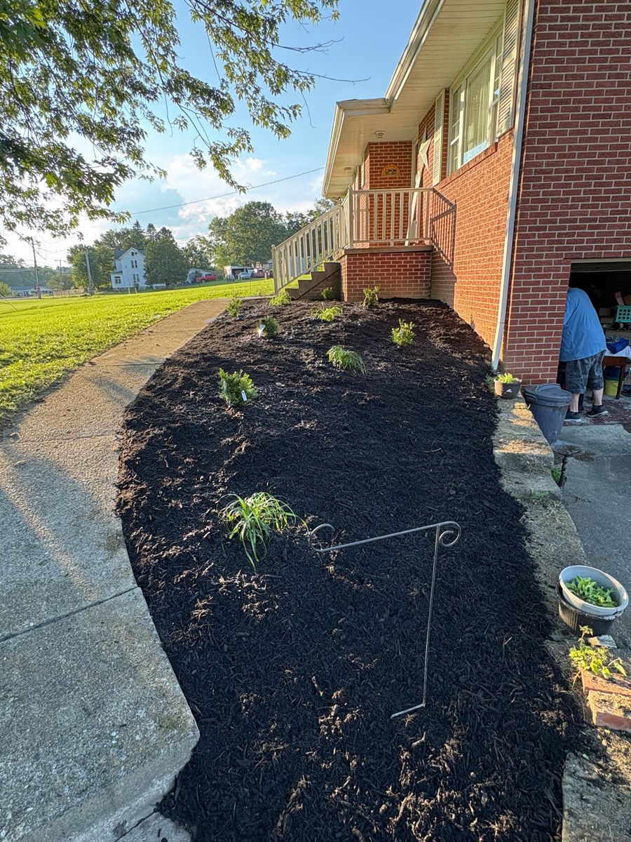 Mulch Installation for Cam Yardz in Washington, PA