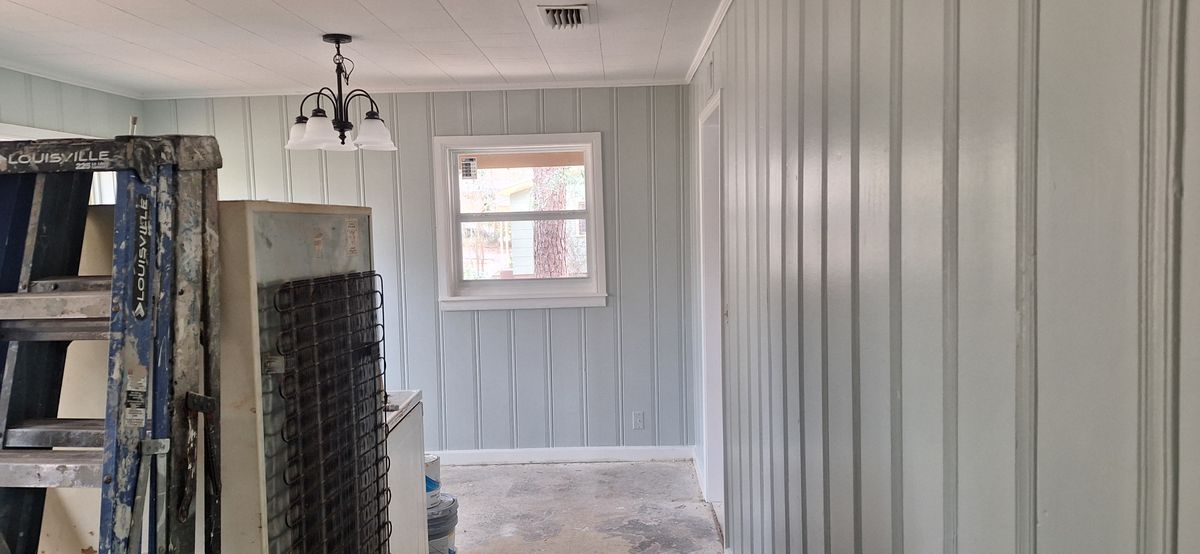 Interior Painting for Eddie's Painting Service in Gulf Breeze, FL