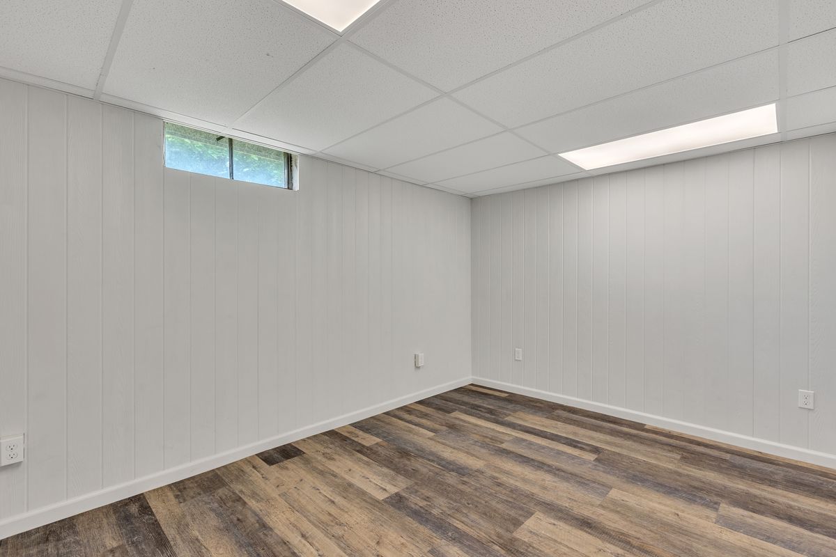 For Sale: 17 S Grove, Vernon, CT 06066 for Nelson Foss - Realtor in South Windsor, CT