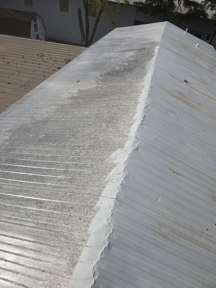 Gutter Cleaning for TNT Power Washing LLC in Checotah, OK