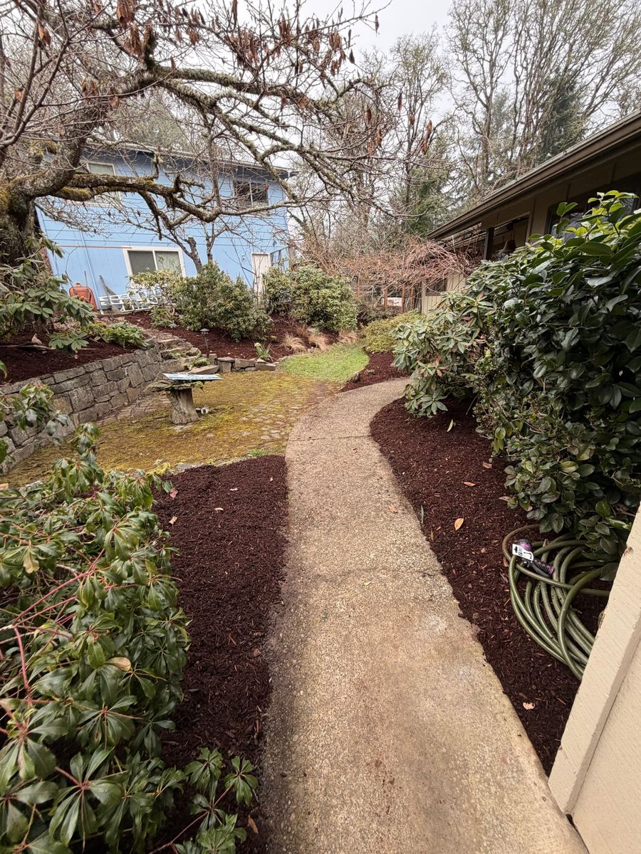 Full Landscape Installs for Handy Hands Landscape in Corvallis, OR