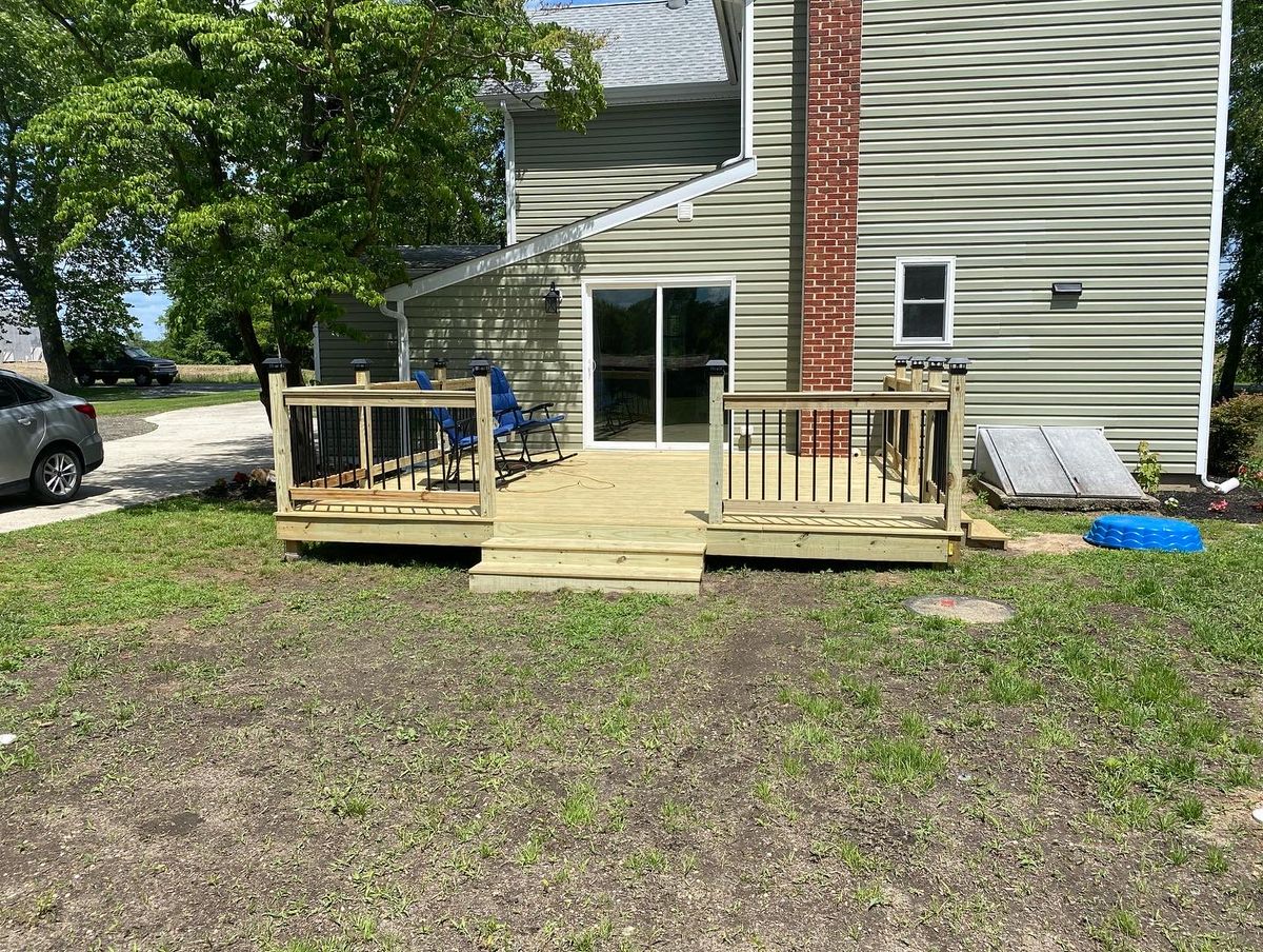 Deck & Patio Installation for Eachus Enterprises LLC in Lebanon, IN