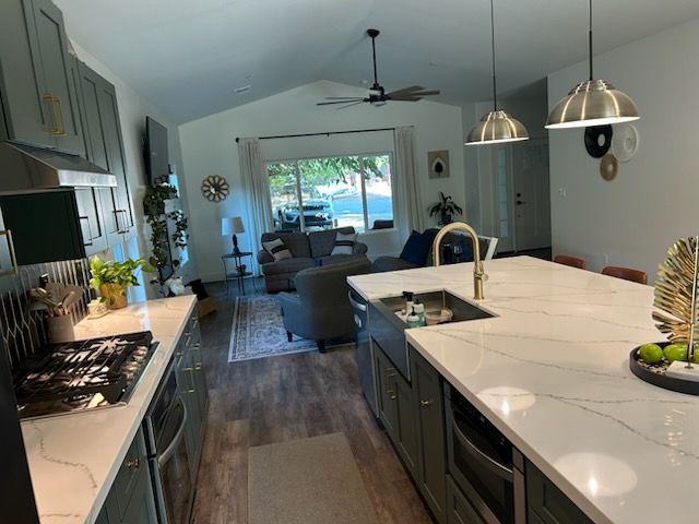 Custom Home Construction for Robert James Smith Construction in Lake Isabella, CA