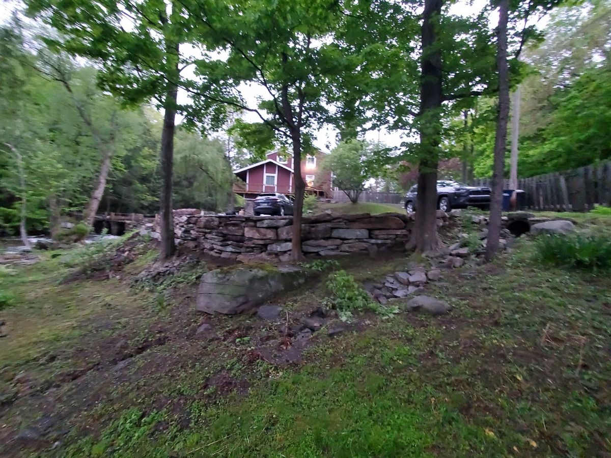 Retaining Walls for R McK Excavating in Lake Ariel, PA