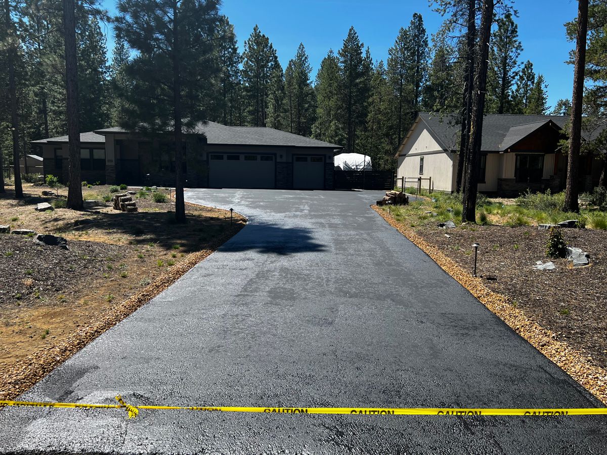 Driveway Sealcoating for Pacific Sealcoating in Bend, OR