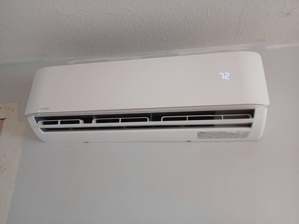 Hvac - Mini split installation for Dead Tree General Contracting in Carbondale, Illinois